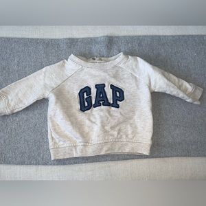 COPY - Gap pullover